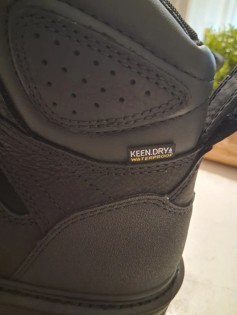 KEEN Utility Camden 6